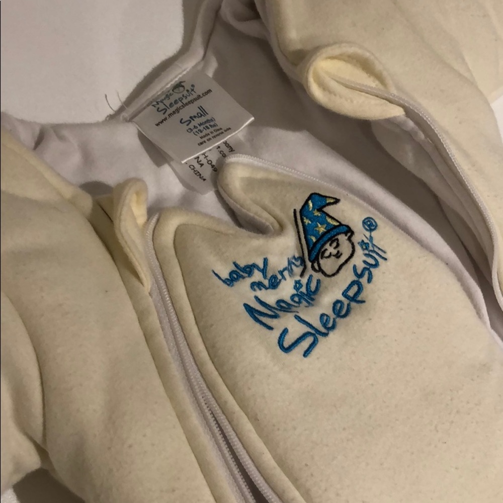 Magic sleepsuit